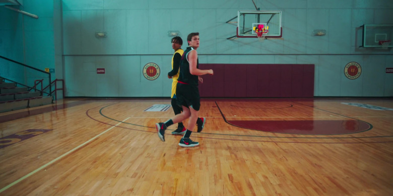 Nike Basketball Shoes in Swagger S01E07 #Radicals (4)