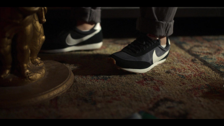 Nike Daybreak Women's Shoes of Karrie Martin as Ana Morales in Gentefied S02E04 Send Me A Sign (2021)