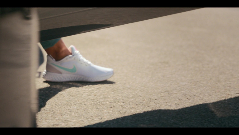 Nike Flex Experience Running Shoes in Gentefied S02E02 Vivian Castro Hates Mexicans (2021)