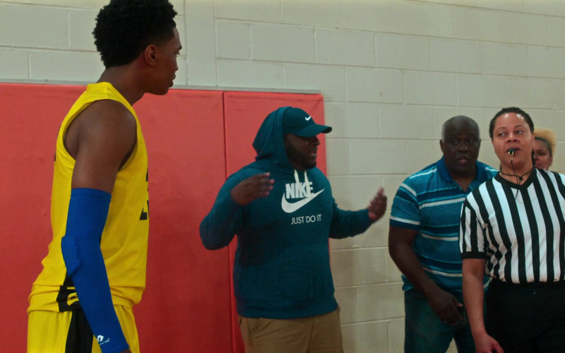 Nike Hoodie and Cap in Swagger S01E04 We Good (2021)