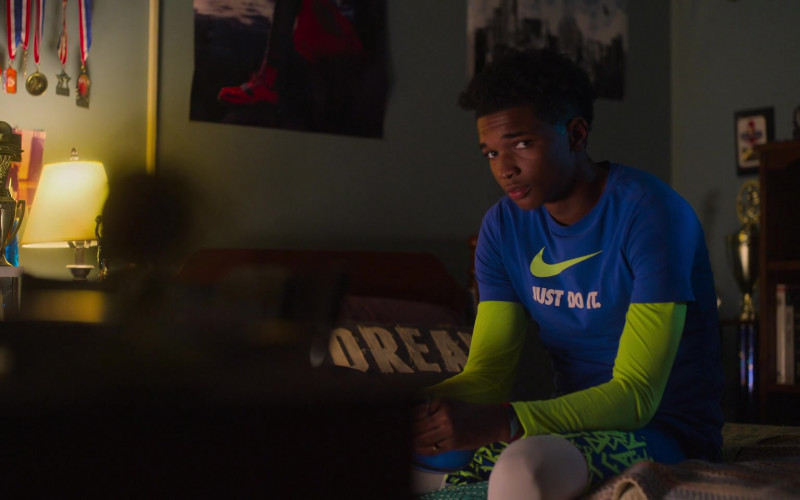 Nike ‘Just Do It' Logo Blue Tee in Swagger S01E04 We Good (2021)