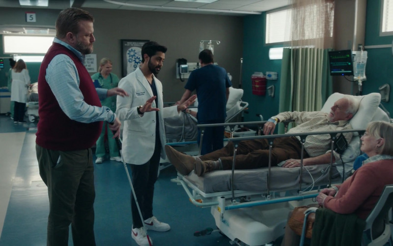 Nike Men's Sneakers Worn by Manish Dayal as Devon Pravesh in The Resident S05E08 Old Dogs, New Tricks (2021)