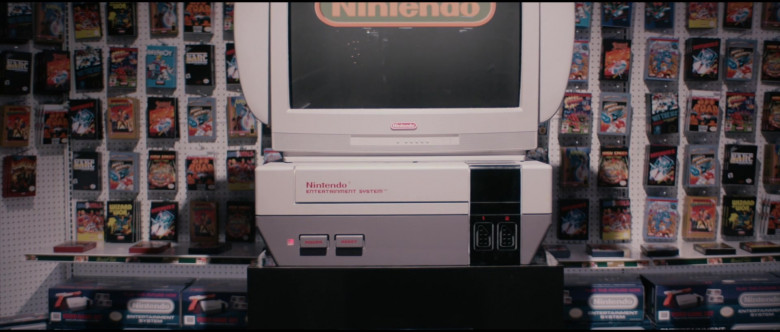 Nintendo Entertainment System (NES) (Consoles and Video Games) in 8-Bit Christmas Movie (7)