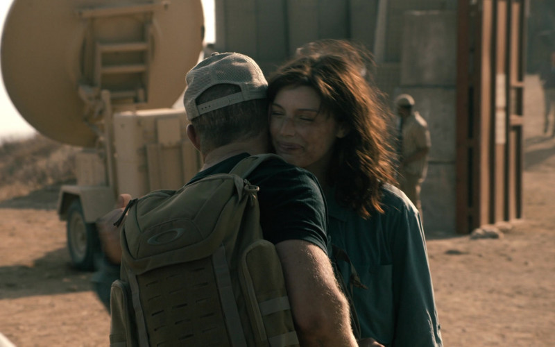 Oakley Backpack in SEAL Team S05E06 Man on Fire (2021)
