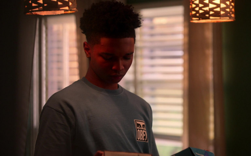 Obey Blue T-Shirt of Isaiah R. Hill as Jace Carson in Swagger S01E05 "24-Hour Person" (2021)