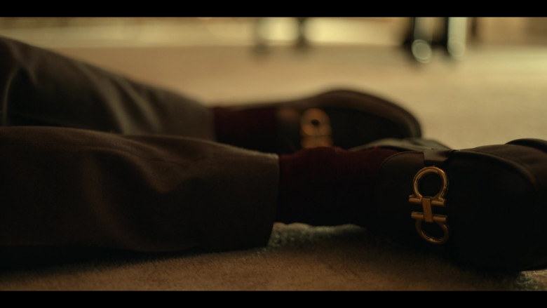 Salvatore Ferragamo Loafers of Billy Zane as Ari in True Story S01E01 Chapter 1 The King of Comedy (2021)