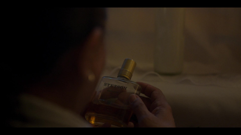 Stetson Original Cologne in Gentefied S02E05 Yessika’s Day Off (2021)