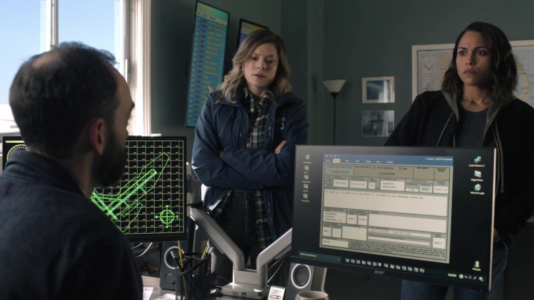 Acer PC Monitor in Hightown S02E08 Houston, We Have a Problem (2021)