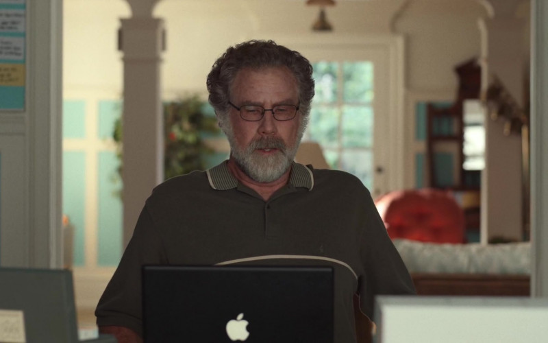Apple Laptop Computer of Will Ferrell as Marty Markowitz in The Shrink Next Door S01E07 The Breakthrough (2)