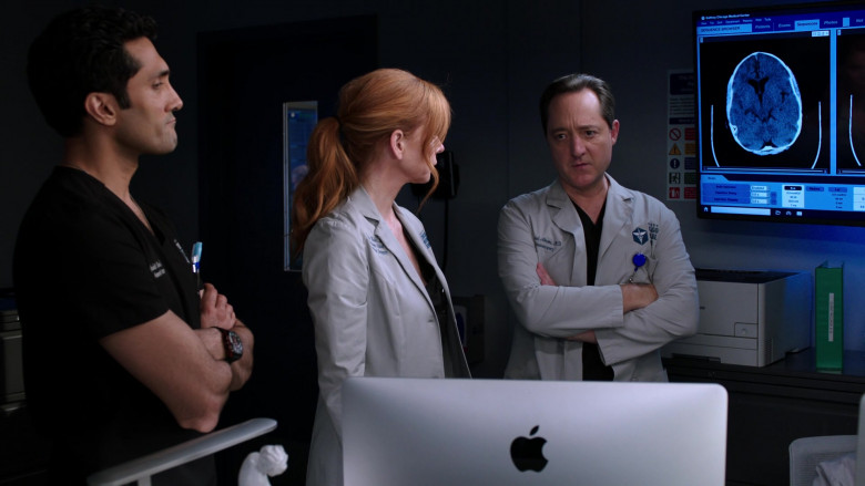 Apple iMac Computers in Chicago Med S07E09 Secret Santa Has a Gift for You (3)
