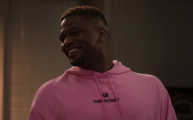 Balenciaga Men’s Pink Hoodie in Power Book II Ghost S02E05 Coming Home to Roost (2021)