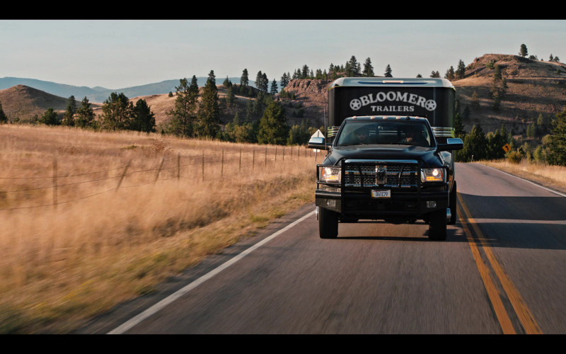 Bloomer Trailers in Yellowstone S04E08 No Kindness for the Coward (1)