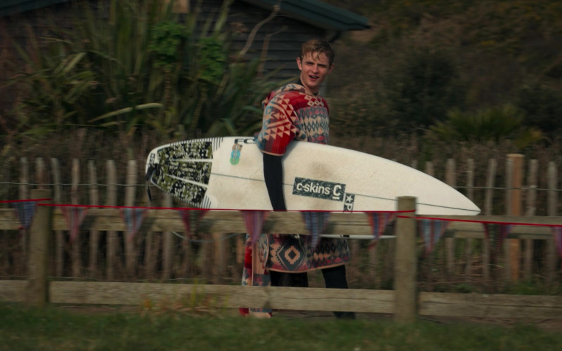 C-Skins in Alex Rider S02E01 Surf (1)