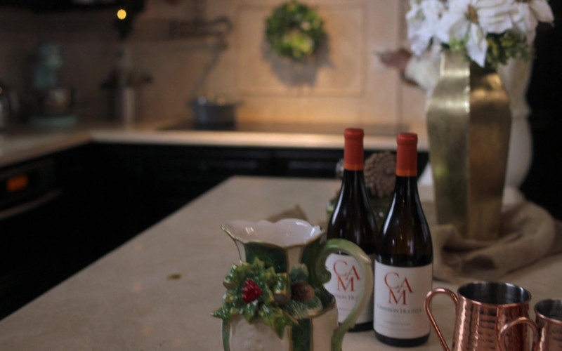 Cameron Hughes Wine in Welcome to the Christmas Family Reunion (1)