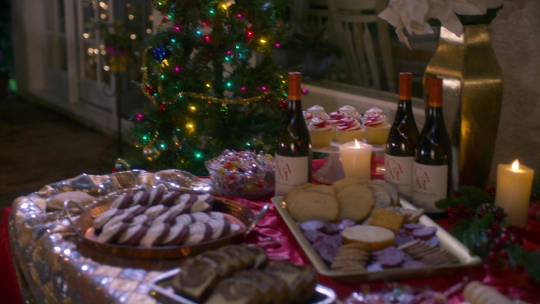 Cameron Hughes Wine in Welcome to the Christmas Family Reunion (2)