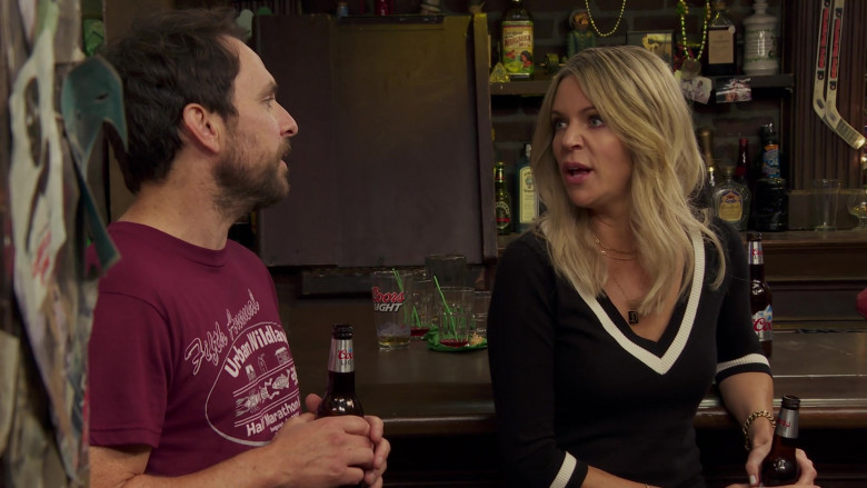 Coors Light Beer in It’s Always Sunny in Philadelphia S15E01 2020 A Year in Review (6)
