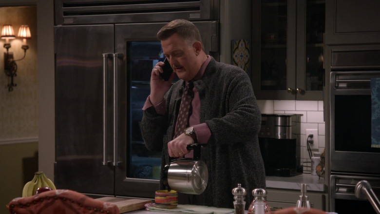 Cuisinart Coffee Maker Used by Billy Gardell as Robert Bob Wheeler in Bob Hearts Abishola S03E09 I’m Not Edsel (2021)