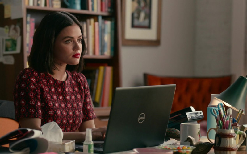 Dell Laptop of Lucy Hale as Lucy Hutton in The Hating Game (1)