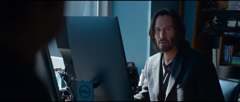 Dell PC Monitor Used by Keanu Reeves as Neo in The Matrix Resurrections (3)