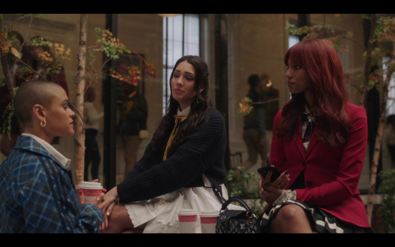 Louis Vuitton Handbag of Savannah Lee Smith as Monet de Haan in Gossip Girl S01E10 Final Cancellation (2021)