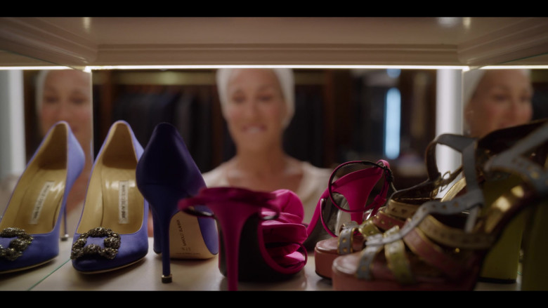 Manolo Blahnik Women’s Designer Shoes of Sarah Jessica Parker as Carrie Bradshaw in And Just Like That… S01E01 Hell