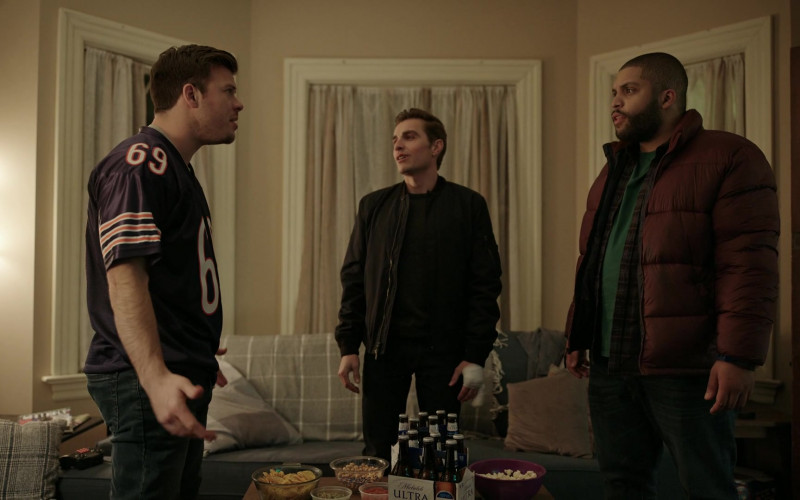 Michelob Beer Packs of Dave Franco as Ed Poole, O'Shea Jackson Jr. as Coop and Jimmy Tatro as Hal in The Now Season 1 Episode 10 (1)