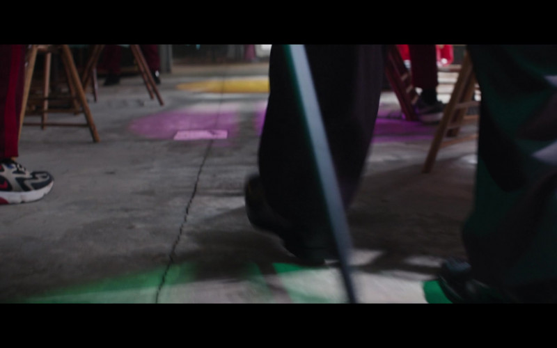 Nike Sneakers in Hawkeye S01E06 "So This Is Christmas?" (2021)