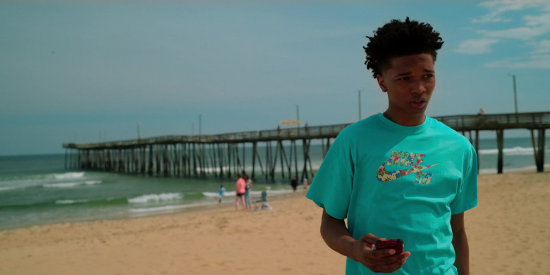 Nike T-Shirts in Swagger S01E10 Florida 2021 (7)