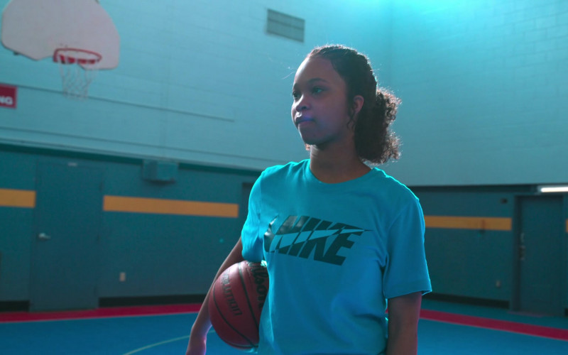 Nike Women's Blue Tee in Swagger S01E08 Still I Rise (2021)