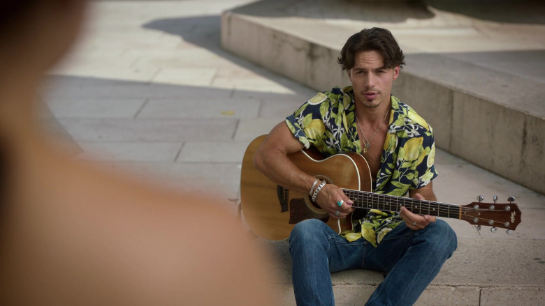 Taylor Guitar of Kevin Dias as Benoit in Emily in Paris S02E10 French Revolution (2021)