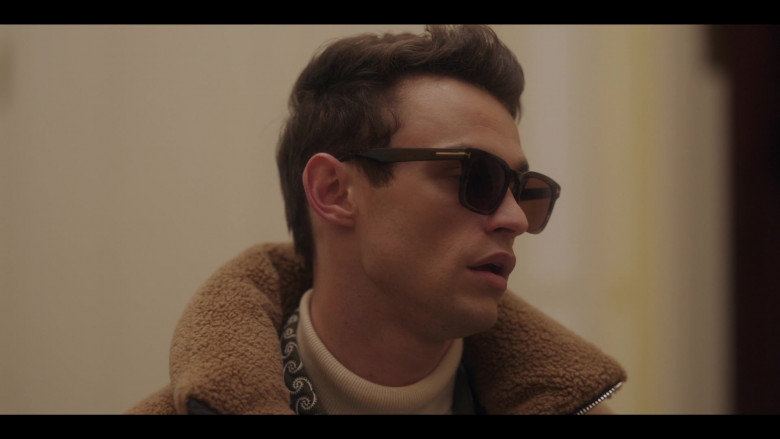 Tom Ford Men’s Sunglasses of Thomas Doherty as Max Wolfe in Gossip Girl S01E12 Gossip Gone, Girl (2021)