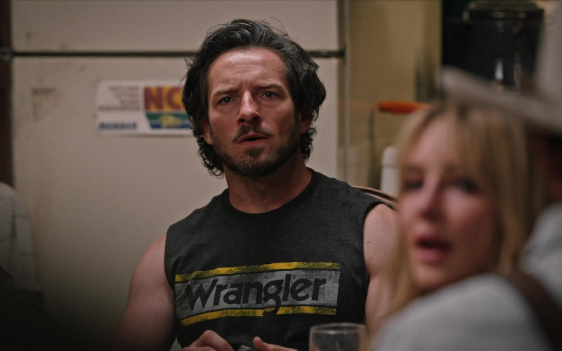 Wrangler Men’s Tank Top in Yellowstone S04E06 I Want to Be Him (2021)