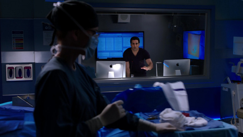 Apple iMac Computers in Chicago Med S07E12 What You Don't Know Can't Hurt You (4)