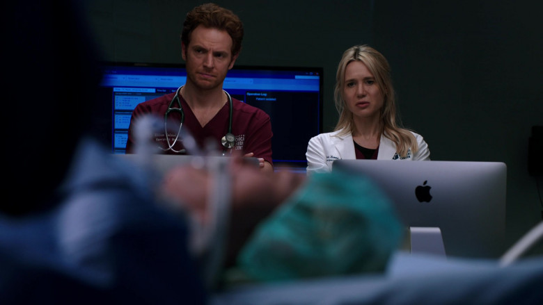 Apple iMac Computers in Chicago Med S07E12 What You Don't Know Can't Hurt You (5)