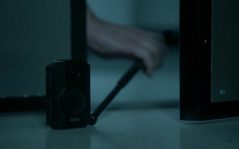Axon Bodycams in The Rookie S04E12 The Knock 2022 (5)