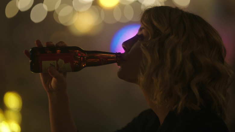 Budweiser Beer of Jennifer Holland as Emilia Harcourt in Peacemaker S01E01 A Whole New Whirled (2)