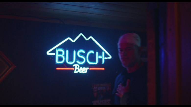 Busch Beer Neon Sign in Euphoria S02E04 You Who Cannot See, Think of Those Who Can (2022)