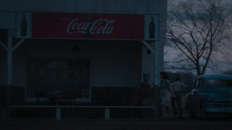 Coca-Cola Signs in Women of the Movement S01E01 Mother and Son (2)