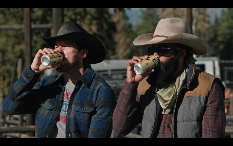 Coors Banquet Beer in Yellowstone S04E10 Grass on the Streets and Weeds on the Rooftops (6)