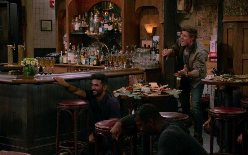 Coors Light Beer and Bozal Mezcal Boxes in How I Met Your Father S01E01 Pilot (2022)