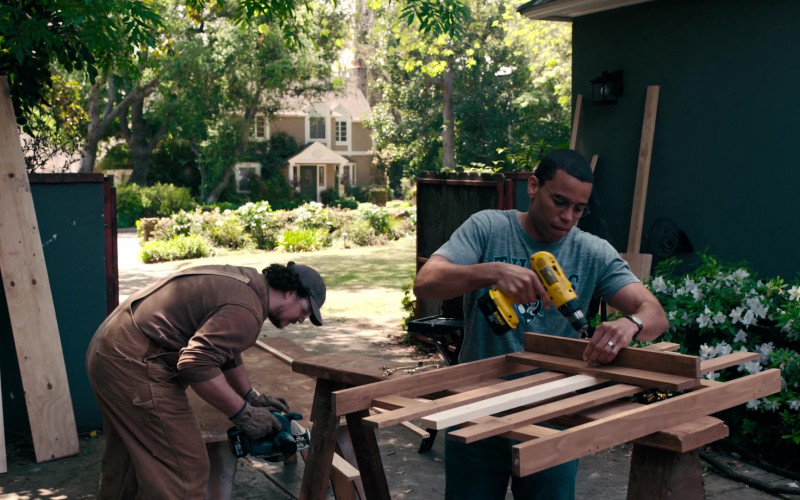 DEWALT Cordless Drill of Michael Ealy as Douglas Whitaker in The Woman in the House Across the Street from the Girl in the Window S01E07 (2022)