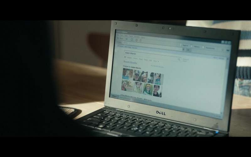 Dell Laptop Computer in Yellowjackets S01E08 Flight of the Bumblebee (2022)