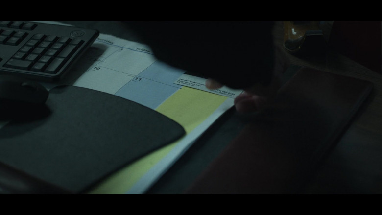 Dell PC Keyboard in Ozark S04E01 The Beginning of the End (2022)