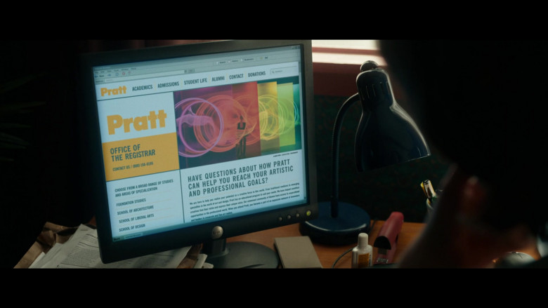 Dell PC Monitor Used by Melanie Lynskey as Shauna in Yellowjackets S01E08 Flight of the Bumblebee (2)