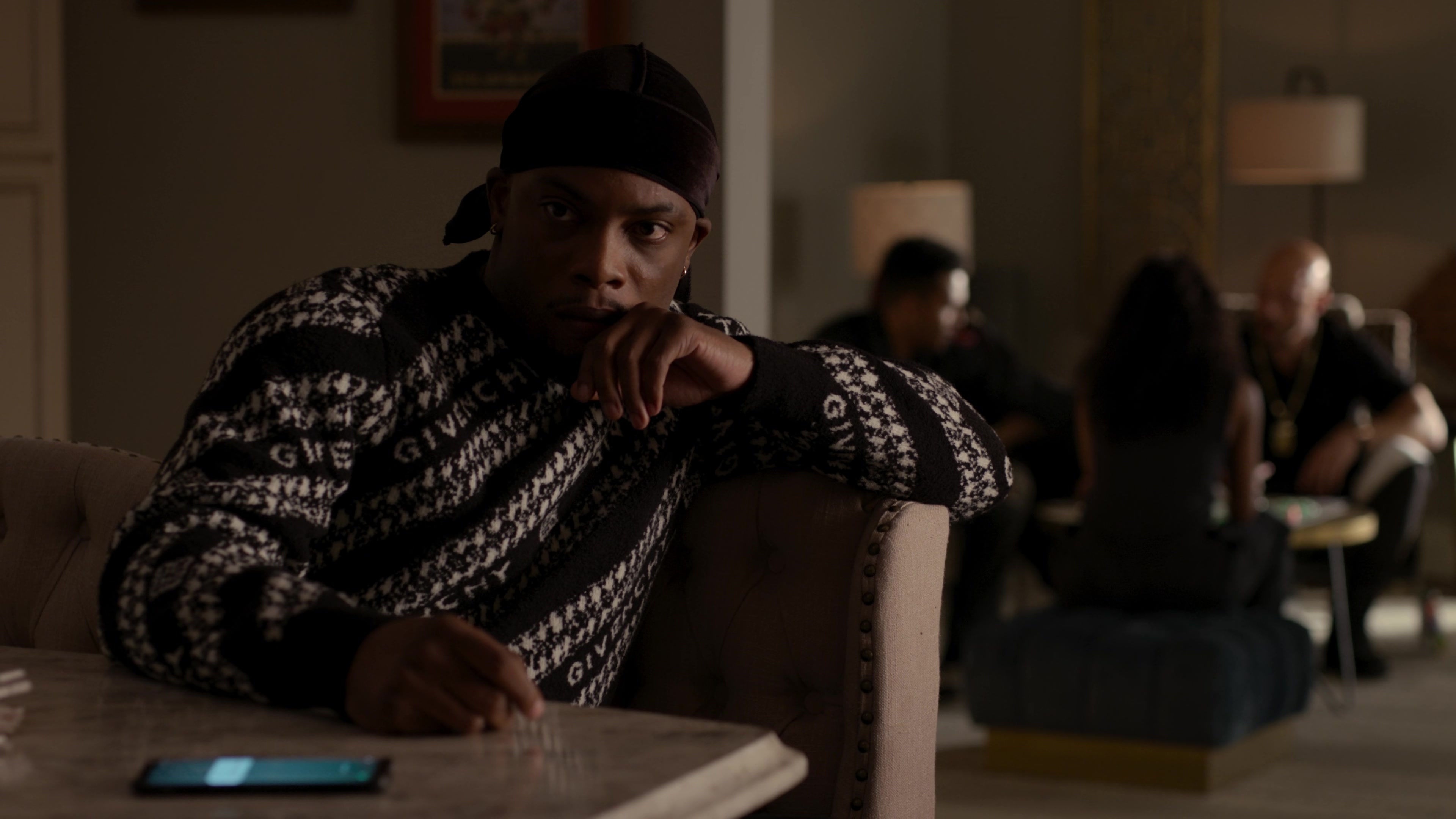 Givenchy Sweaters Worn By Woody McClain As Cane Tejada In Power