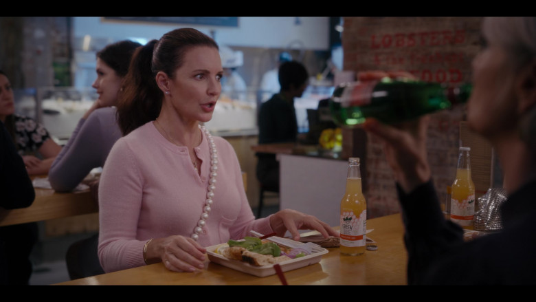 Green Bee Honeycomb Cider Enjoyed by Kristin Davis as Charlotte York in And Just Like That… S01E08 (2)