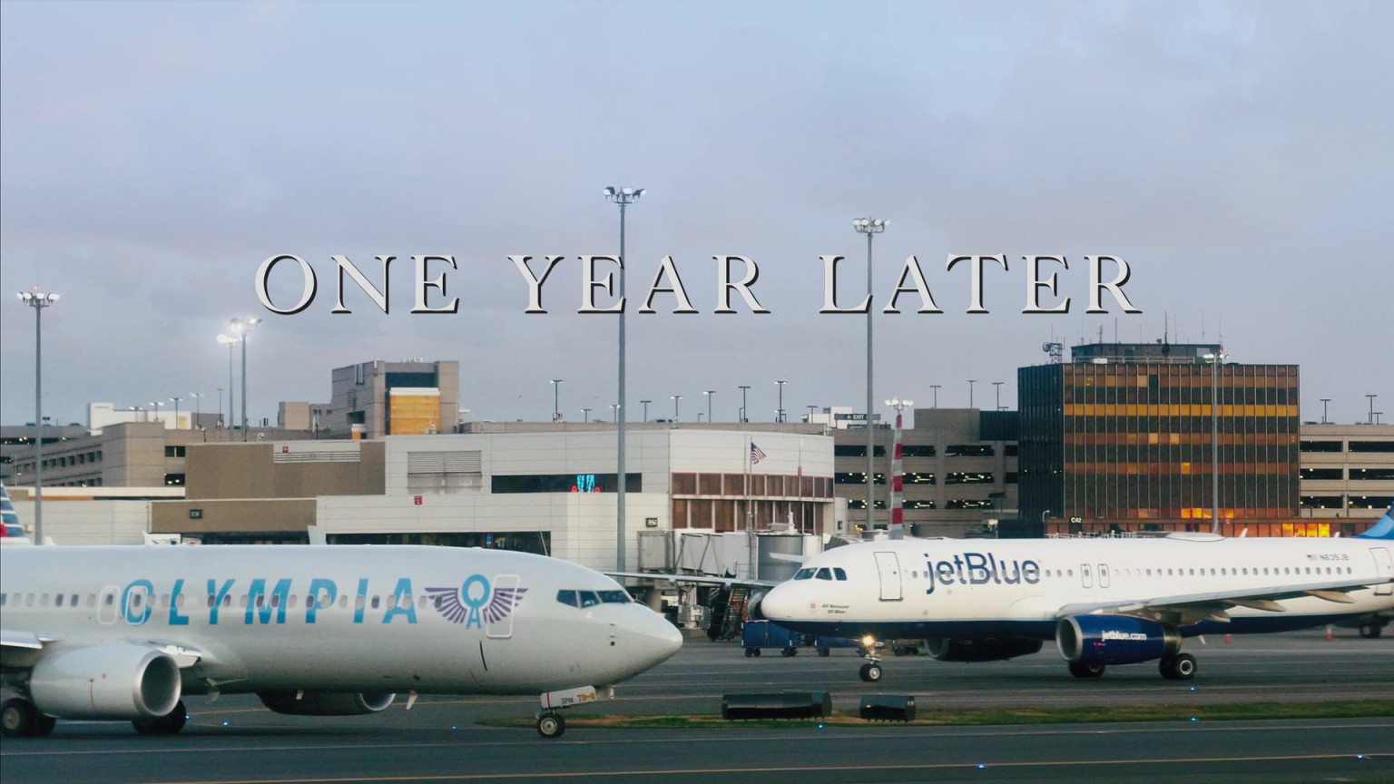 JetBlue Airline In The Woman In The House Across The