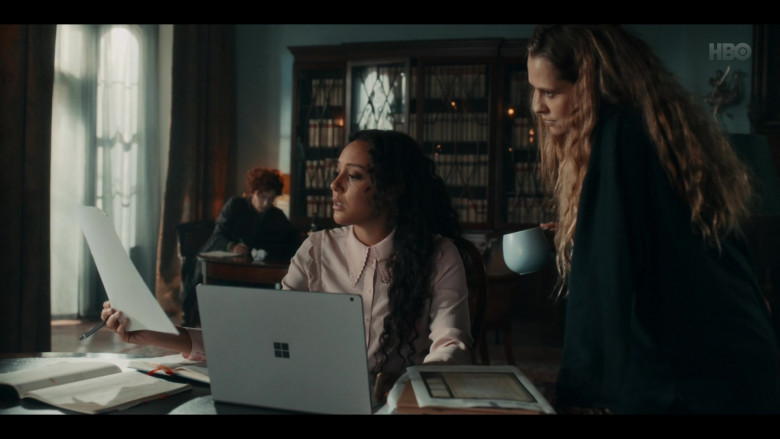 Microsoft Surface Laptop Computer in A Discovery of Witches S03E04 (2)
