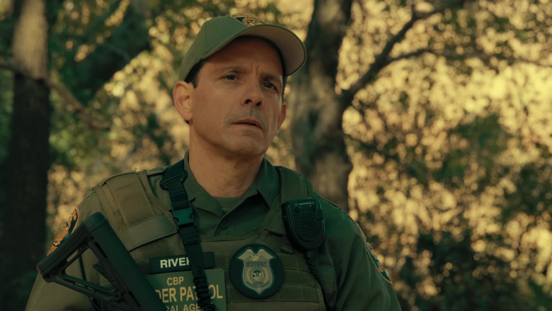 Motorola Radio in NCIS Los Angeles S13E08 A Land of Wolves (2022)