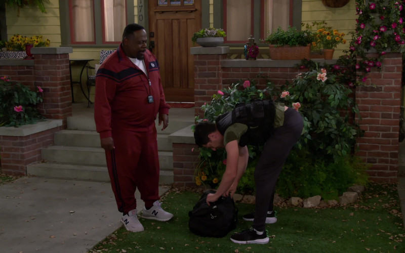 New Balance Shoes Worn by Cedric the Entertainer as Calvin Butler in The Neighborhood S04E11 Welcome to the Knockout (2022)